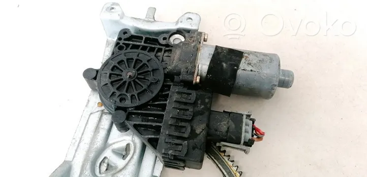 Opel Zafira A Moteur de lève-vitre de porte avant 90579355