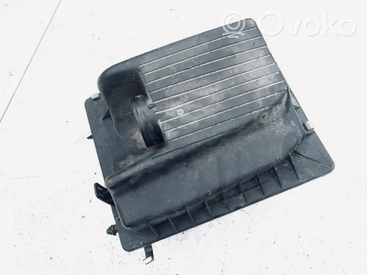 Opel Zafira A Air filter box 90531002