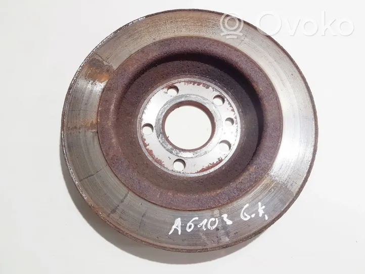 Volvo V70 Rear brake disc neventiliuojamas