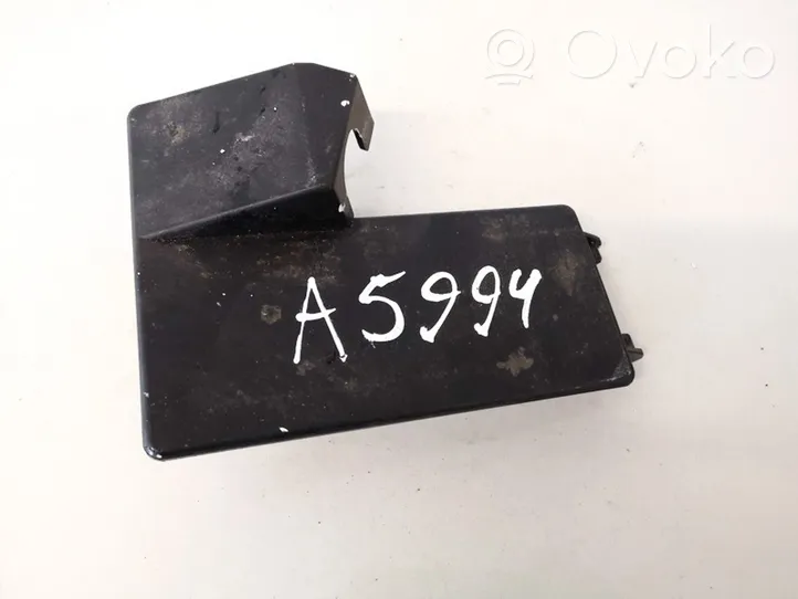 Audi A4 S4 B7 8E 8H Inne części wnętrza samochodu 8e0971981d