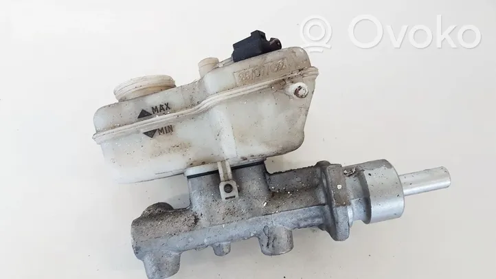 Volkswagen Fox Master brake cylinder 0204221082