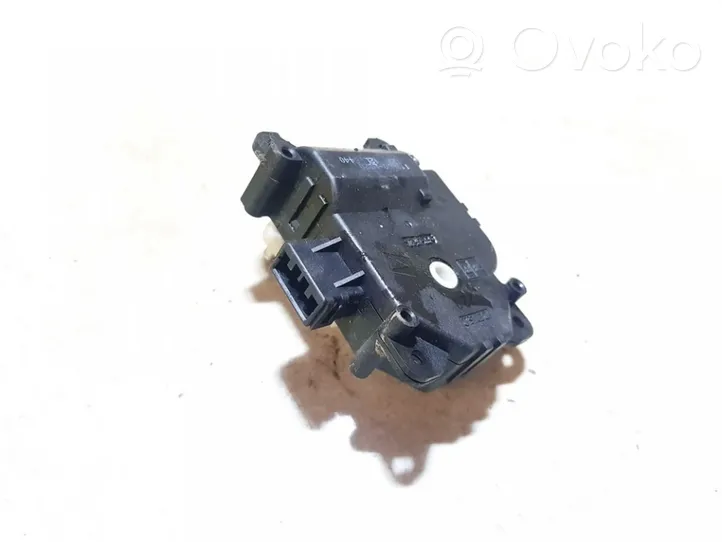 Subaru Outback Moteur / actionneur de volet de climatisation 1138002320