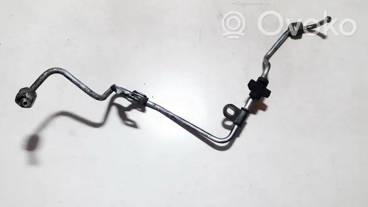 Nissan X-Trail T31 Tuyau d'alimentation conduite de carburant 