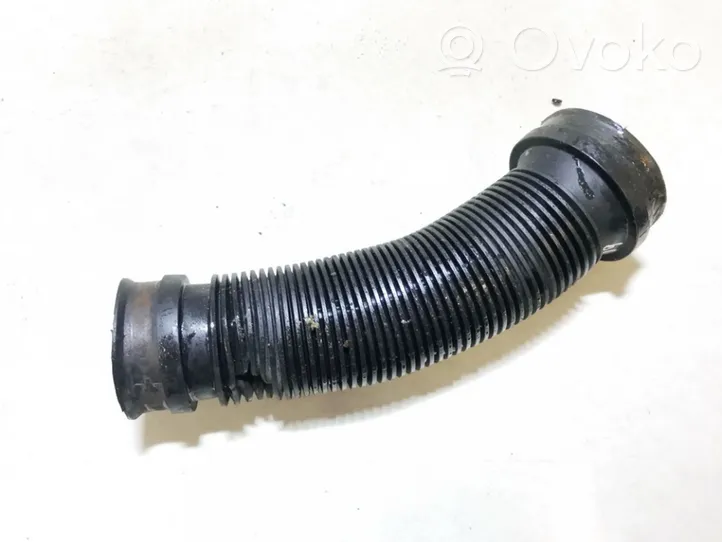 Opel Meriva A Air intake hose/pipe 13105267