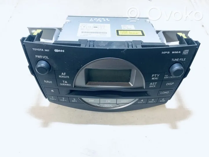 Toyota RAV 4 (XA30) Panel / Radioodtwarzacz CD/DVD/GPS 8612042221