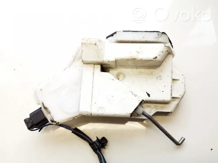 Mitsubishi Pajero Cerradura de puerta trasera a047218