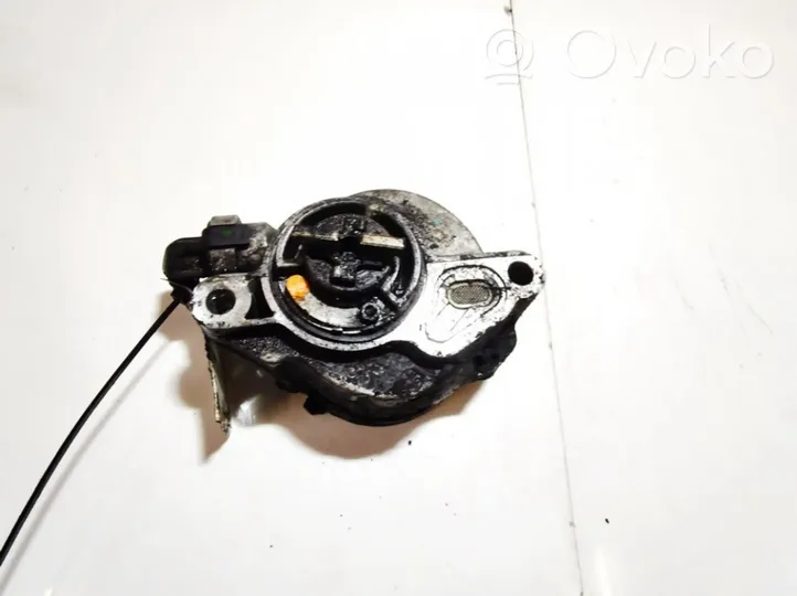 Ford Focus C-MAX Vacuum pump D1561A