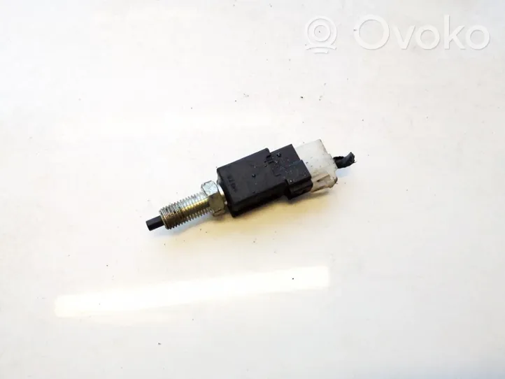 Mitsubishi Outlander Interruptor sensor del pedal de freno 