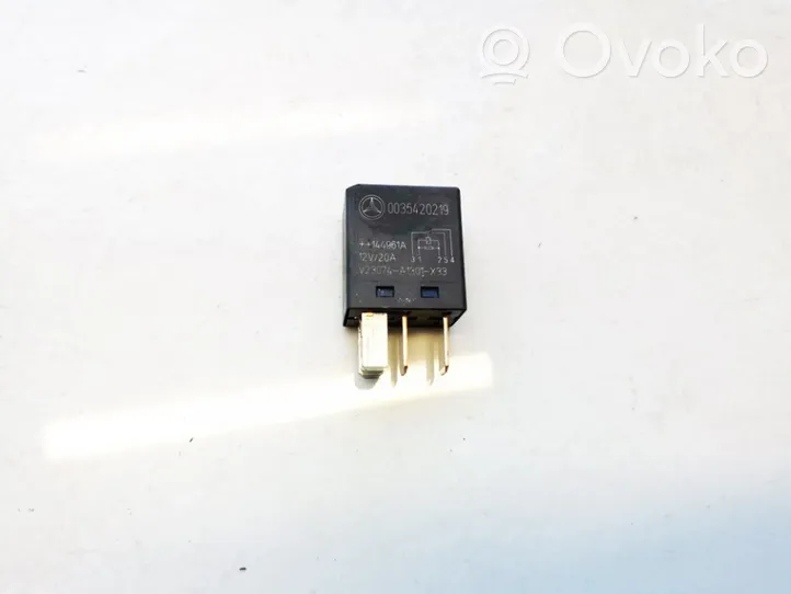 Volkswagen Crafter Other relay 0035420219