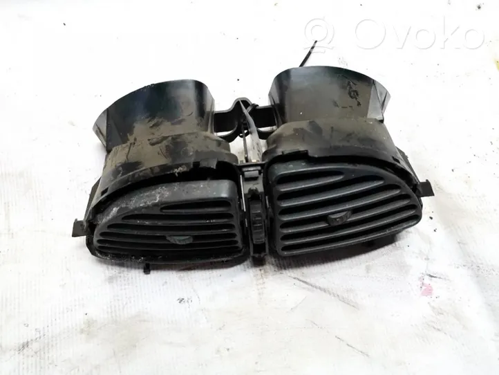 Citroen C5 Rejilla de ventilación central del panel 963261727a