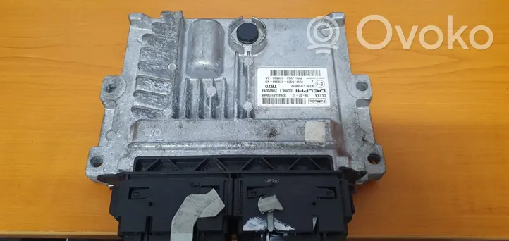 Ford Kuga II Engine control unit/module ds7112b684xd