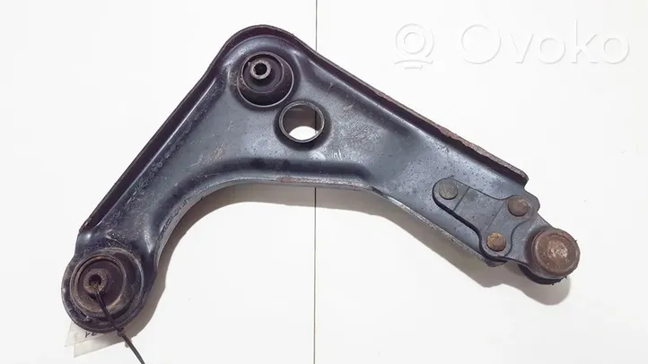 Ford Ka Braccio di controllo sospensione anteriore inferiore/braccio oscillante 2314