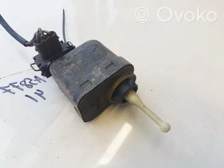 Audi A4 S4 B5 8D Motor de ajuste de nivel del faro delantero 