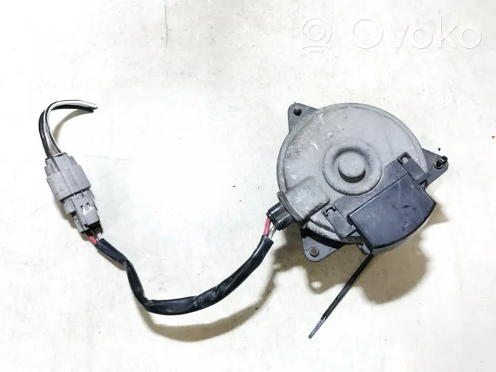 Toyota Avensis T270 Kale ventilateur de radiateur refroidissement moteur 