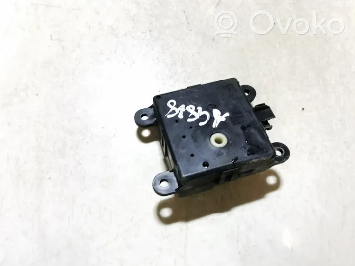 Nissan X-Trail T30 Moteur / actionneur de volet de climatisation 3f120308