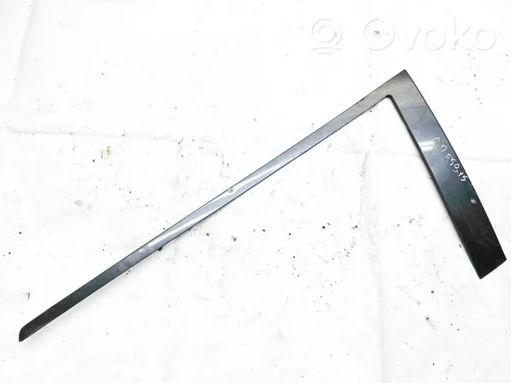 Volvo S70  V70  V70 XC Rivestimento modanatura del vetro della portiera posteriore 