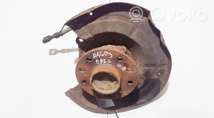 Opel Zafira A Rear wheel hub 