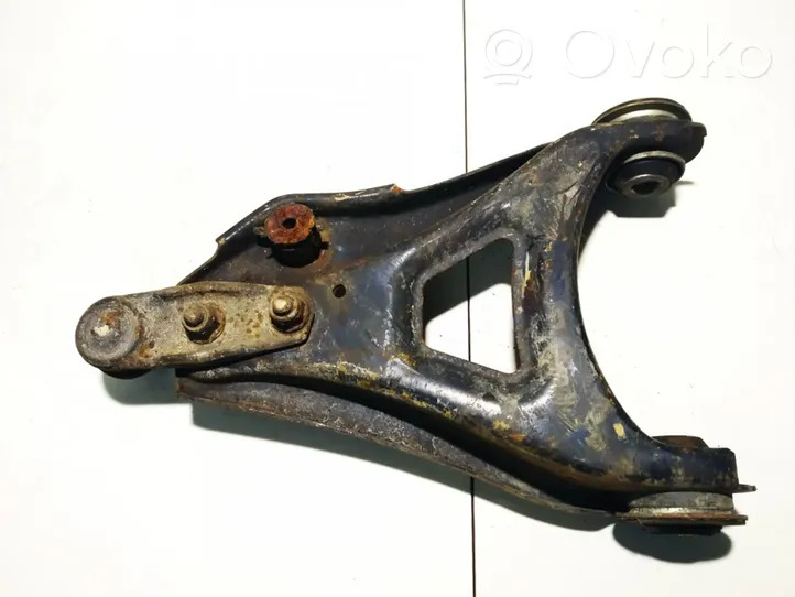 Renault Clio I Front lower control arm/wishbone 