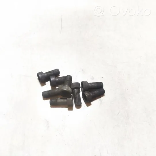 BMW X3 E83 Nuts/bolts 