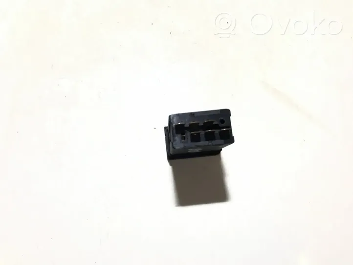 Volkswagen Bora Bouton de dégivrage pare-brise 1j0953235j