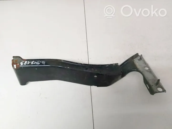 Audi A5 8T 8F Supporto di montaggio del parafango 8t0821136a