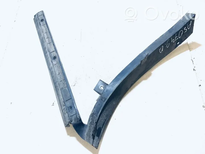 Volkswagen PASSAT B5 Soporte de montaje del parachoques trasero 3b5807394a