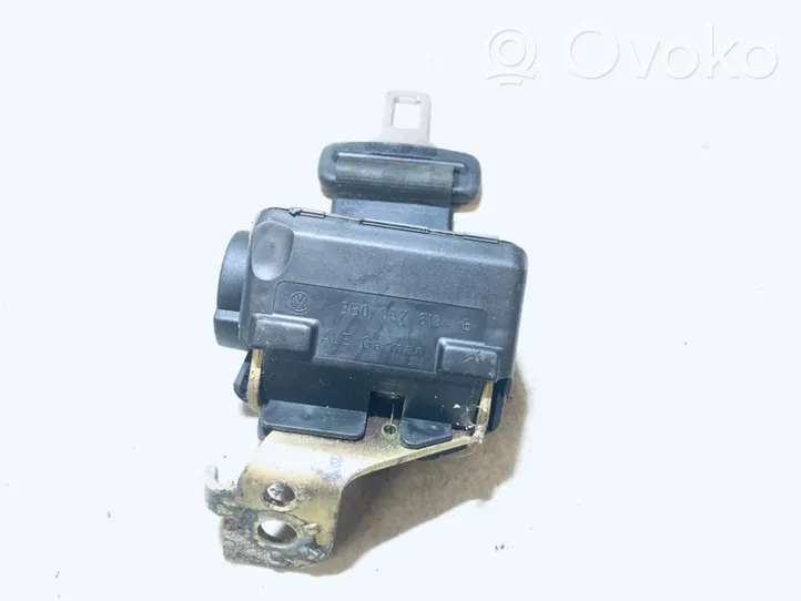 Volkswagen PASSAT B5 Sicherheitsgurt hinten Mitte 3b0857813b