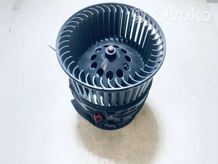 Renault Megane III Ventola riscaldamento/ventilatore abitacolo t1001277n