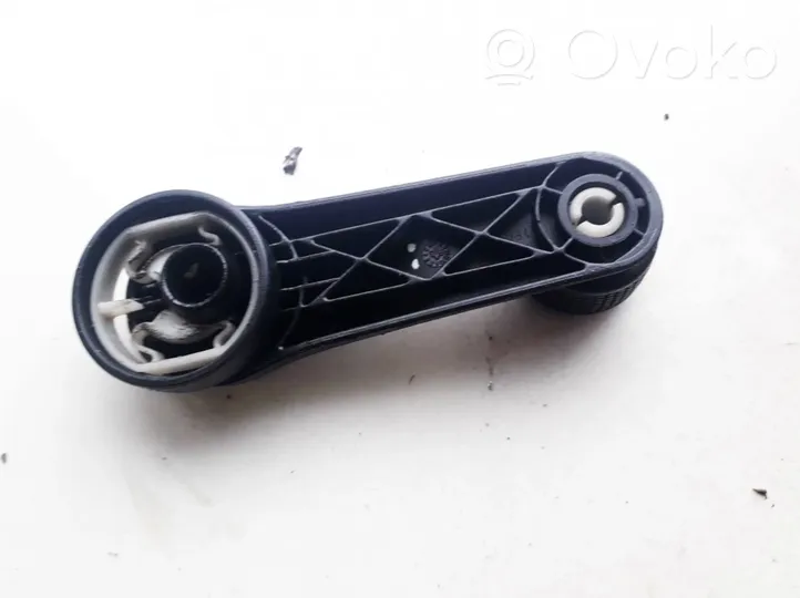 Volkswagen Golf III Front door window winding handle 1H0837581B