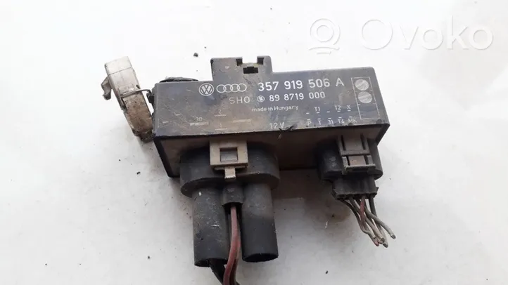 Volkswagen Golf III Coolant fan relay 357919506A