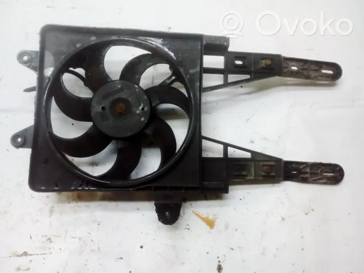 Fiat Punto (176) Radiator cooling fan shroud 