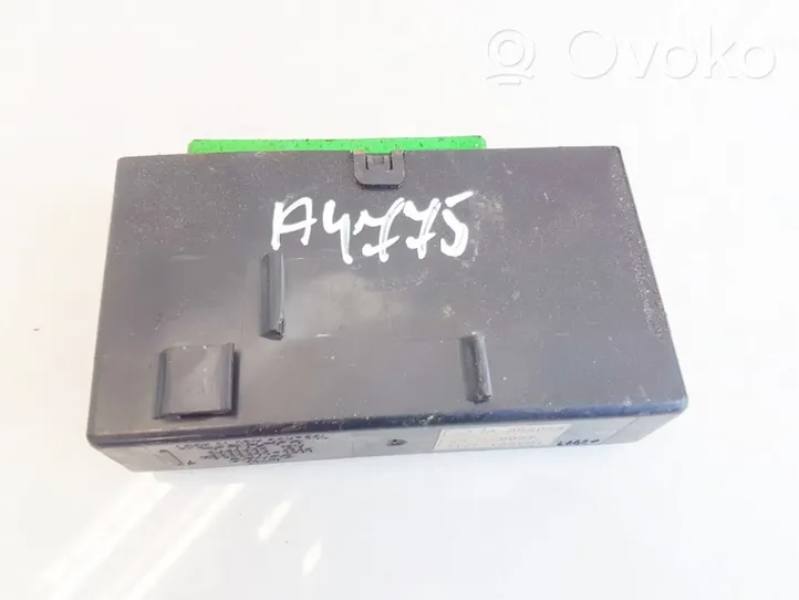 Volvo S70  V70  V70 XC Boîtier module alarme 9459480