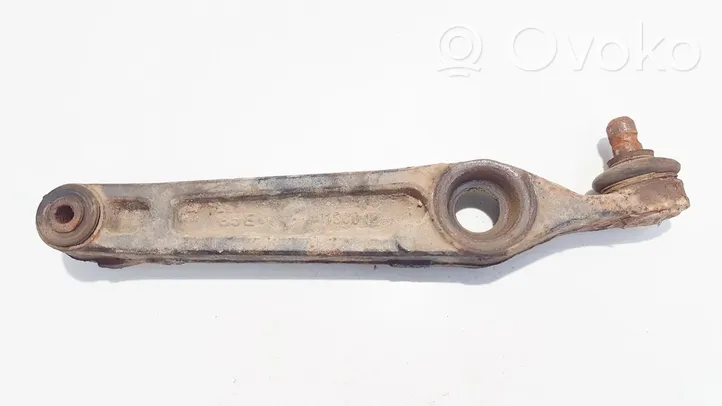 Subaru Justy Fourchette, bras de suspension inférieur avant 13c012