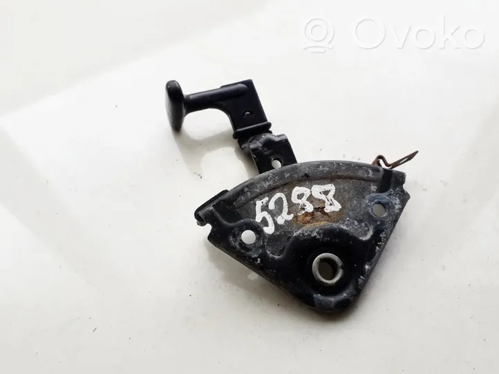 Audi A6 S6 C4 4A Poignée, déverrouillage du capot moteur 