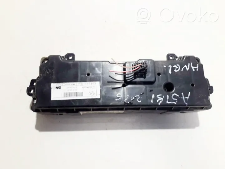 Renault Kadjar Climate control unit 8206t95020a