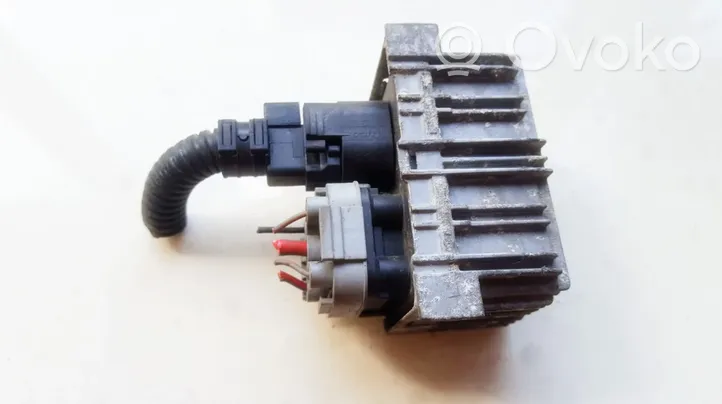 Opel Insignia A Glow plug pre-heat relay 0522122601