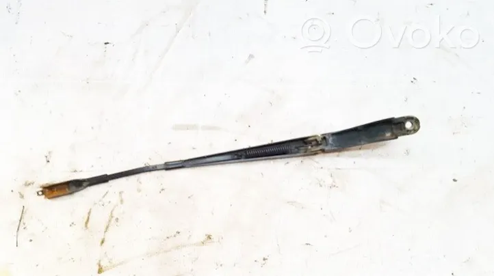 Volvo XC90 Front wiper blade arm 30753818