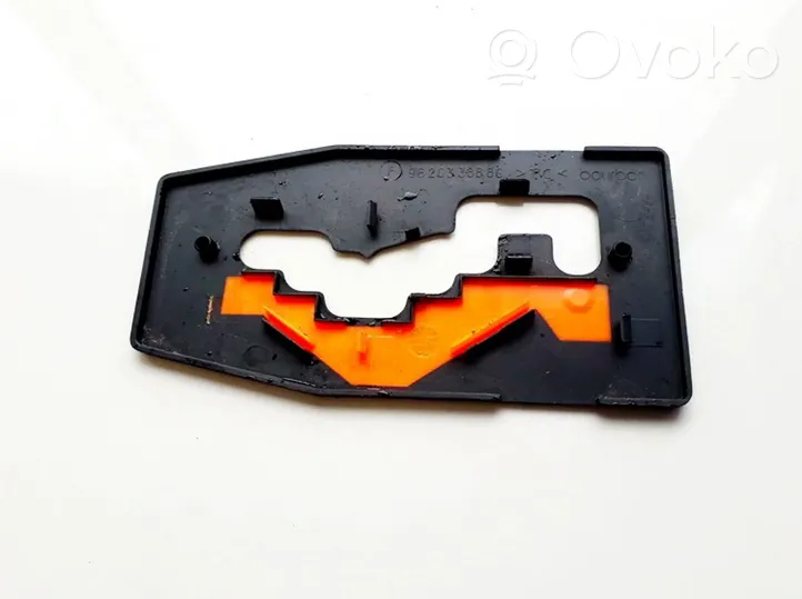 Peugeot 406 Rivestimento in plastica cornice della leva del cambio 9620338880