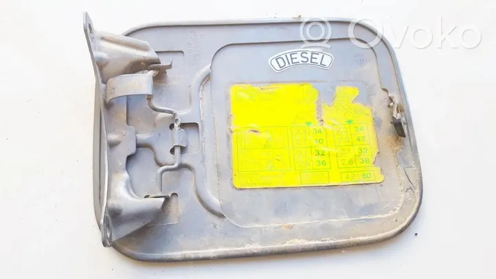 Audi 100 S4 C4 Bouchon, volet de trappe de réservoir à carburant 4a0809509d