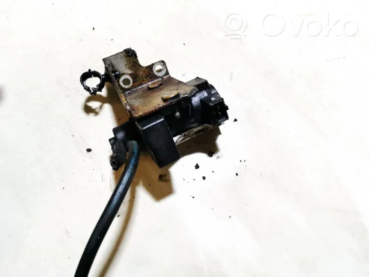 BMW 3 E90 E91 Solenoidinis vožtuvas 70057900