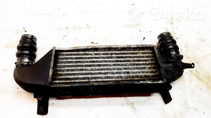 Ford Focus Chłodnica powietrza doładowującego / Intercooler 