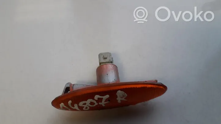 Ford Escort Front fender indicator light 95gg13k309aa