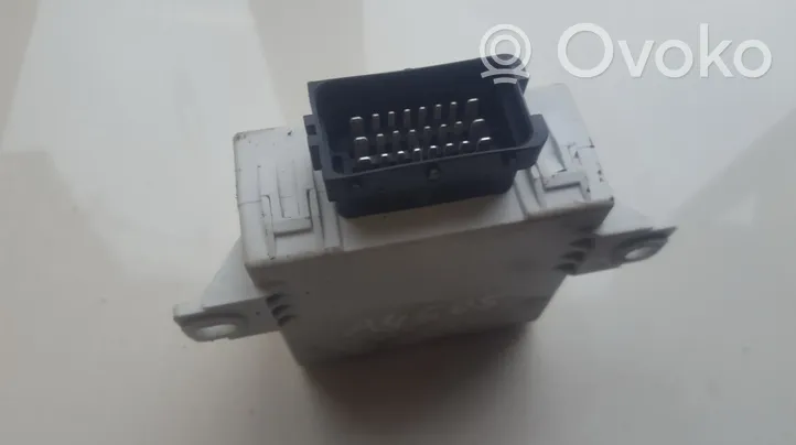 Toyota Corolla Verso AR10 Window wiper relay 150696