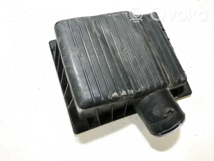 Opel Vectra B Air filter box 24438414