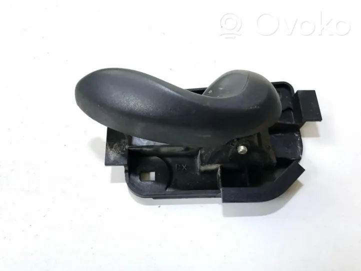 Fiat Punto (188) Maniglia interna per portiera anteriore a739