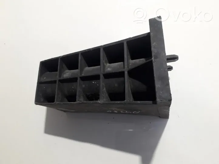 Citroen C4 I Picasso Support de montage de pare-chocs avant 9658842180