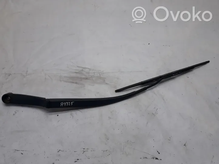 KIA Ceed Front wiper blade arm 