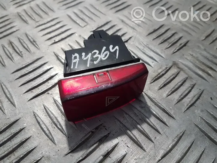 Honda CR-V Hazard light switch m33808