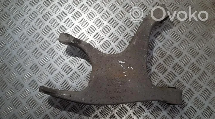 Audi A4 S4 B8 8K Braccio di controllo sospensione posteriore superiore/braccio oscillante 8k0505312j