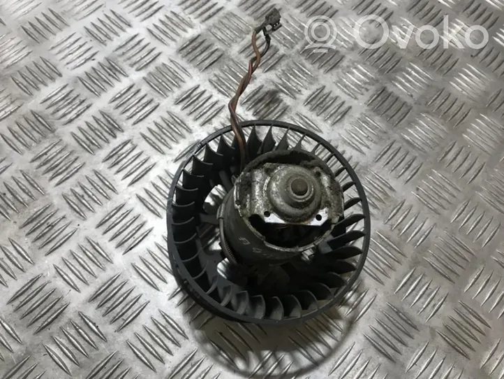 Opel Corsa B Heater fan/blower 93953a